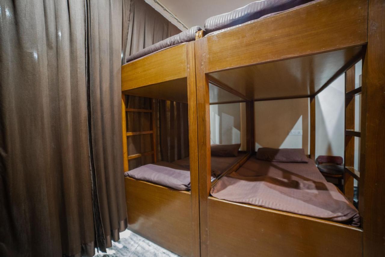 Pearl Courtyard Dormitory Varanasi Dış mekan fotoğraf