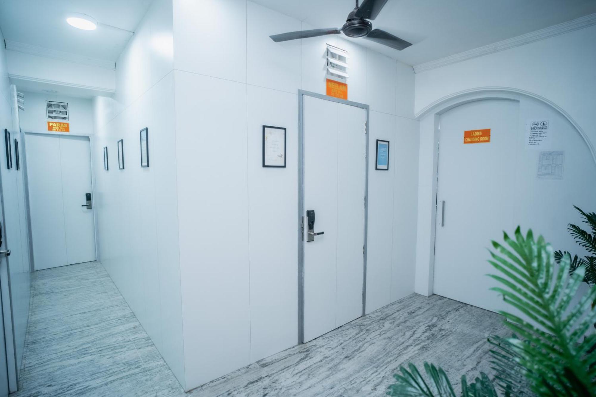 Pearl Courtyard Dormitory Varanasi Dış mekan fotoğraf