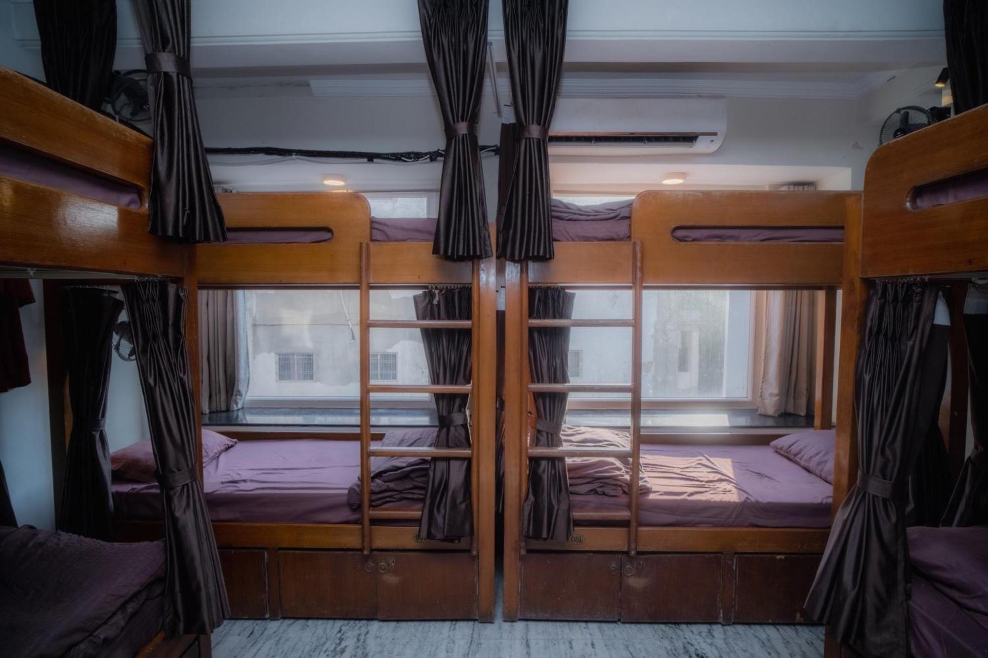 Pearl Courtyard Dormitory Varanasi Dış mekan fotoğraf
