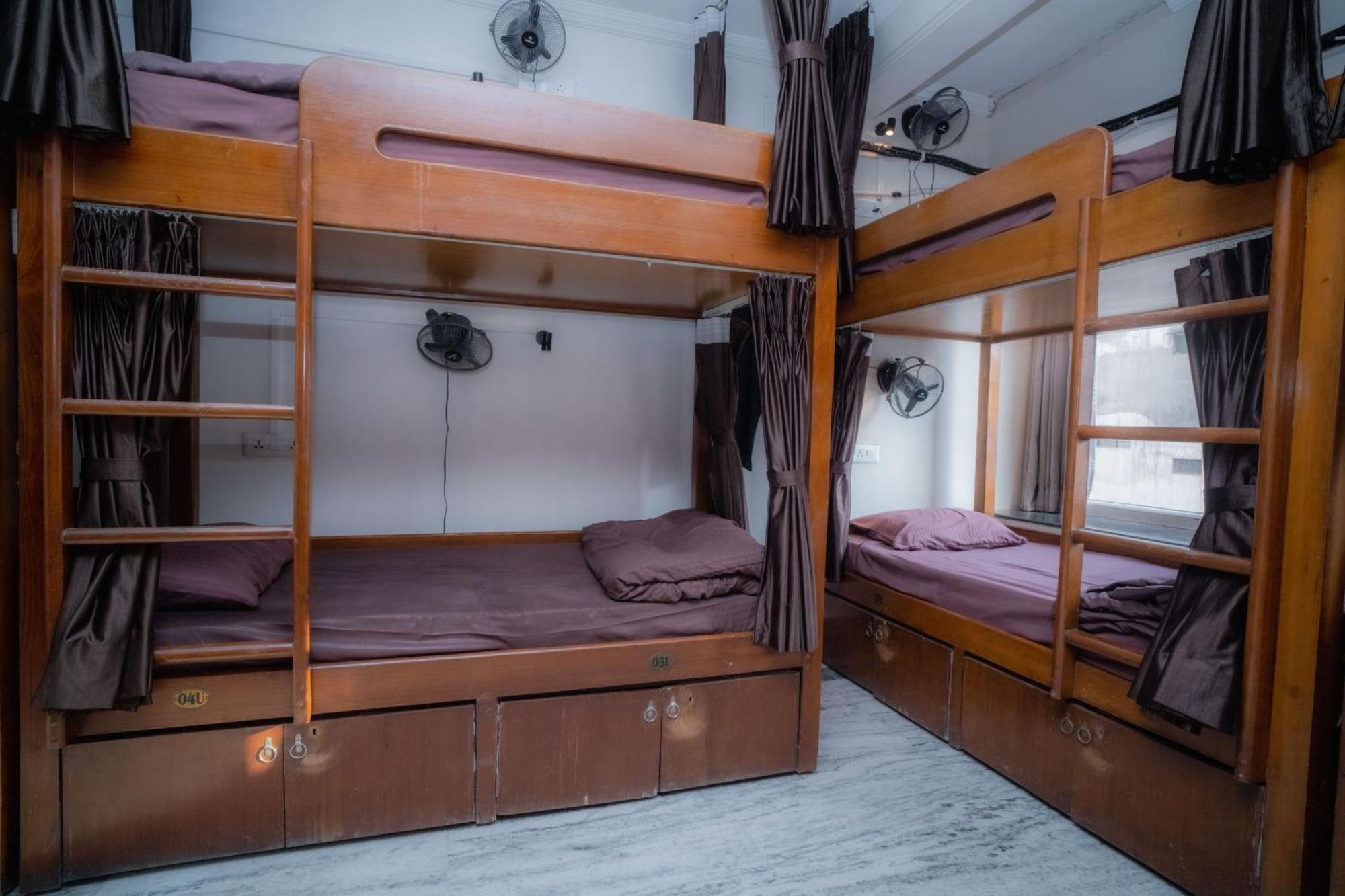 Pearl Courtyard Dormitory Varanasi Dış mekan fotoğraf