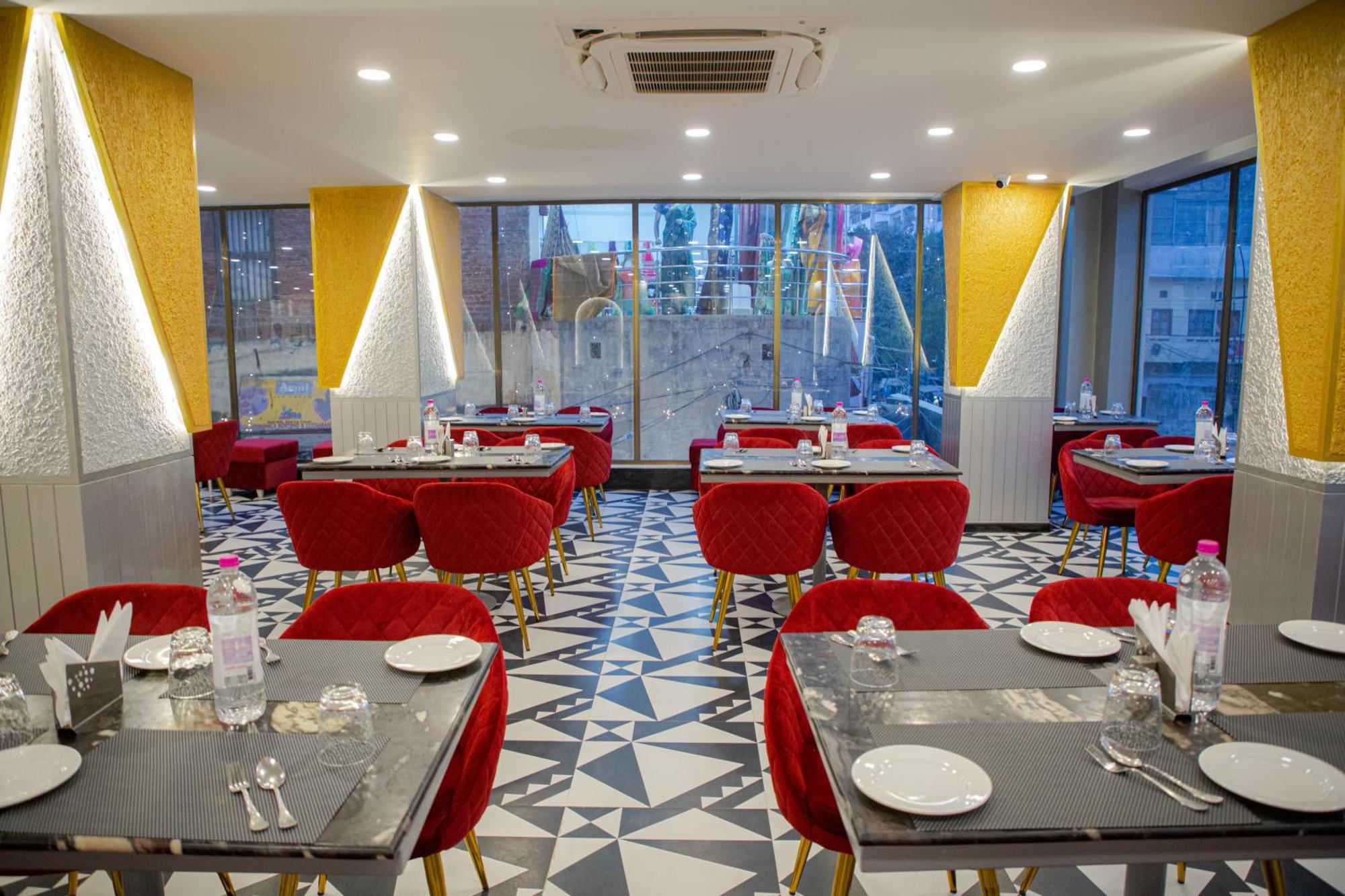 Pearl Courtyard Dormitory Varanasi Dış mekan fotoğraf
